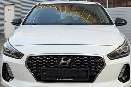 Hyundai i30 122.900 km 9.990 &euro; Mainz - Mombach 55120