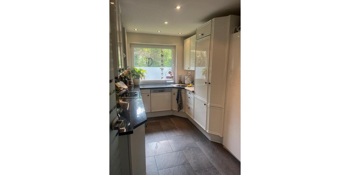 Erdgeschoßwohnung Krefeld Gellep-Stratum - 3 Zimmer, 70 m&sup2;, 220.000&euro; | Angebot:26412229