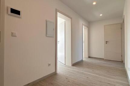 Neusanierte 2-Zimmer-Wohnung, Erstbezug!