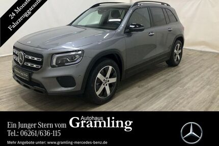Mercedes GLB 220