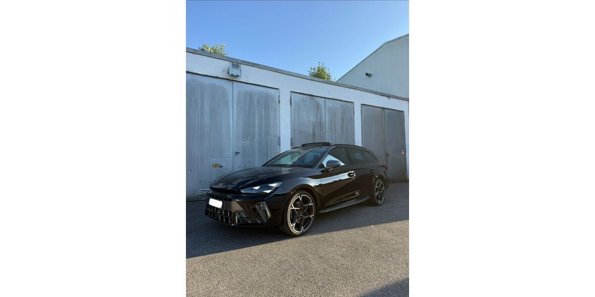 Cupra Leon 37.600 km 28.900 &euro; Huglfing 82386