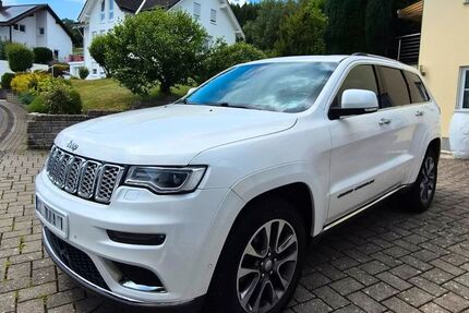 Jeep Grand Cherokee 77.000 km 23.400 &euro; Freudenberg 57258