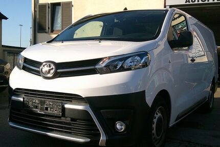 Toyota Proace (Verso) 95.000 km 19.460 &euro; Sindelfingen 71065
