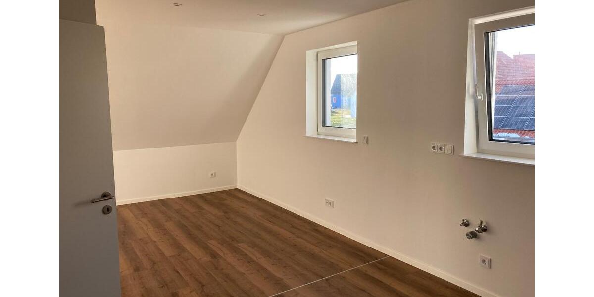 Dachgeschoßwohnung Neusitz - 2 Zimmer, 60 m&sup2;, 720&euro; | Angebot:25416895