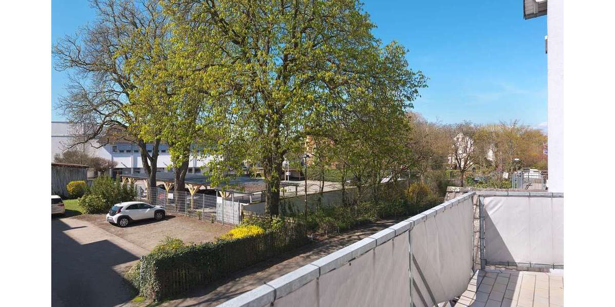 Etagenwohnung Hanau Kesselstadt - 3 Zimmer, 105 m&sup2;, 1.685&euro; | Angebot:26043636