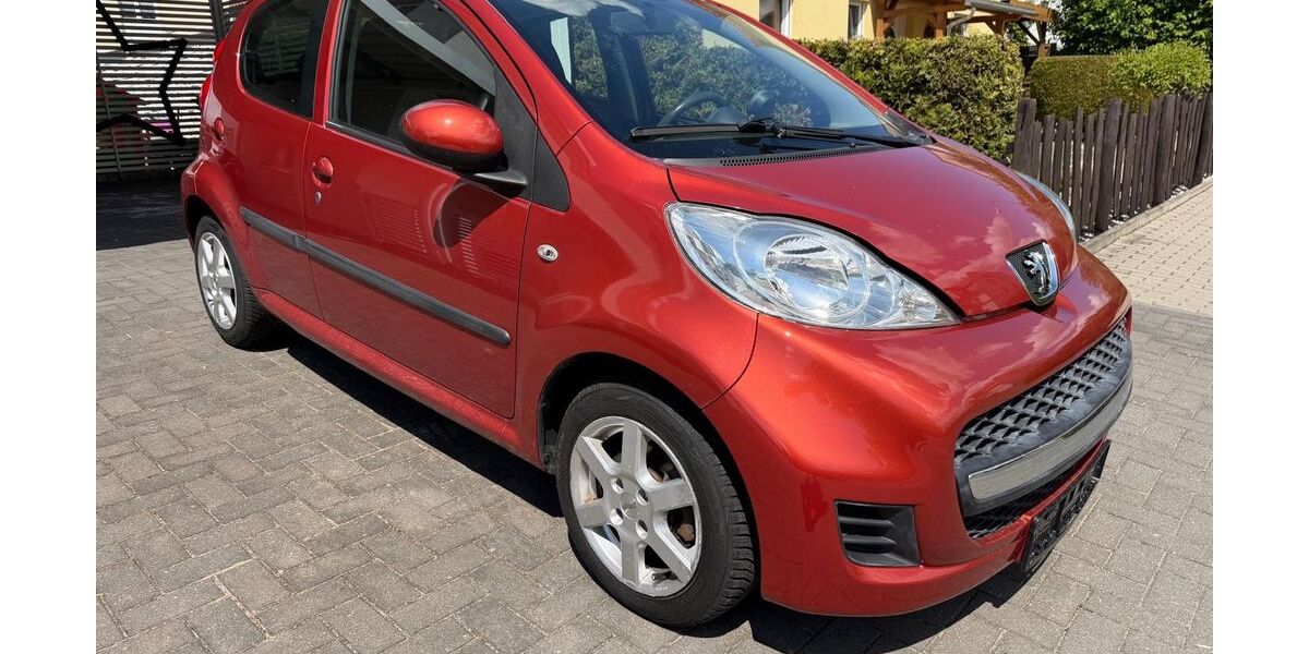 Peugeot 107 107.000 km 2.700 &euro; Leipzig 04178