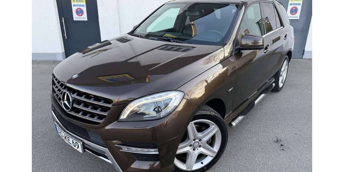 Mercedes-Benz ML 350 210.000 km 20.700 &euro; Garching an der Alz 84518