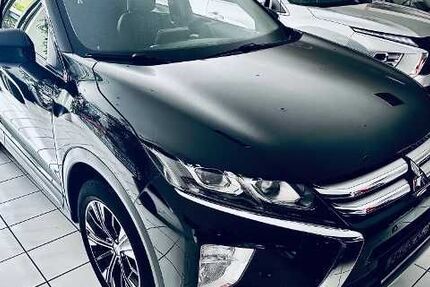 Mitsubishi Eclipse Cross 60.800 km 15.900 &euro; Hamburg 22045