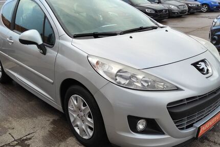 Peugeot 207 169.837 km 1.999 € Erfurt 99086