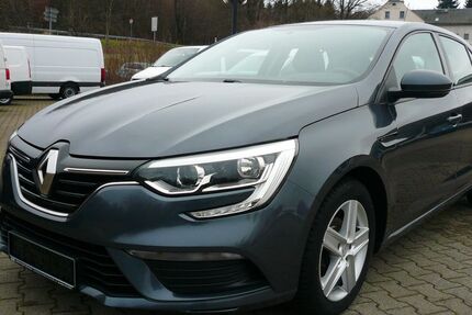 Renault Megane 95.950 km 8.490 &euro; Schneeberg 08289