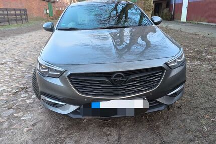 Opel Insignia 72.800 km 13.995 &euro; Stade 21680
