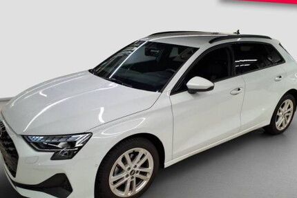 Audi A3 9.114 km 28.890 &euro; Flensburg 24941