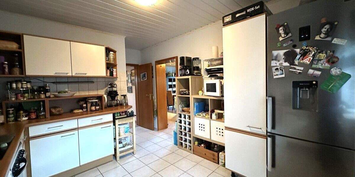 Etagenwohnung Königswinter Ittenbach - 2 Zimmer, 66 m&sup2;, 199.000&euro; | Angebot:25744921