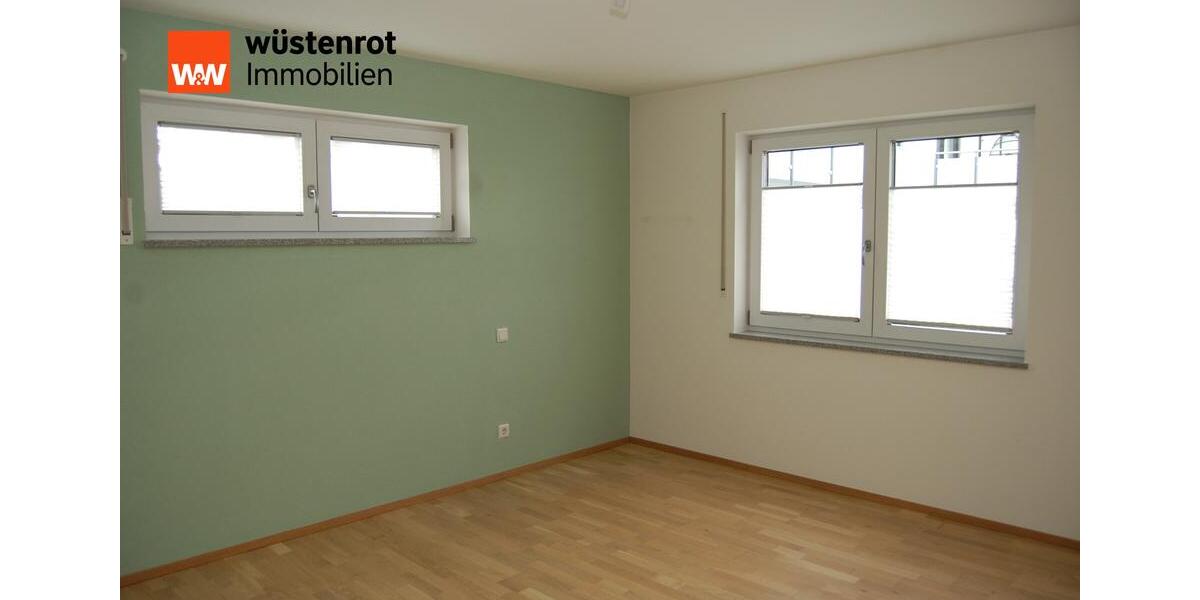 Etagenwohnung Roding - 3 Zimmer, 81 m&sup2;, 850&euro; | Angebot:26068849