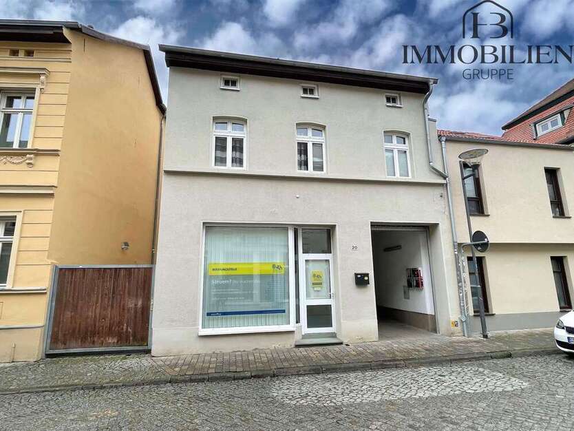 Wohnung zum Mieten in Stendal 276 € 33 m²