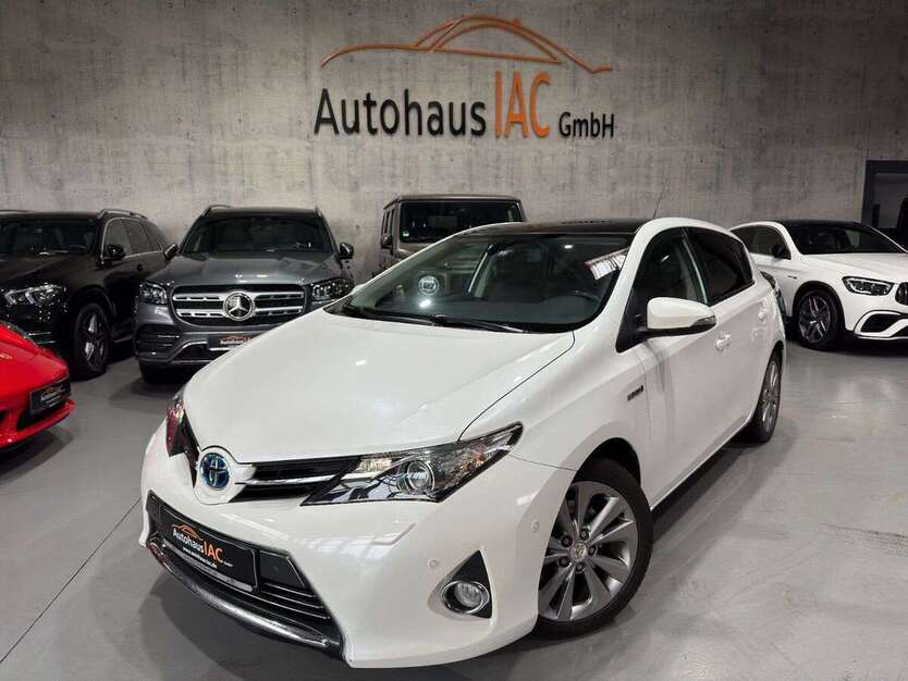 Toyota Auris 120.975 km 11.900 € Petersberg 36100