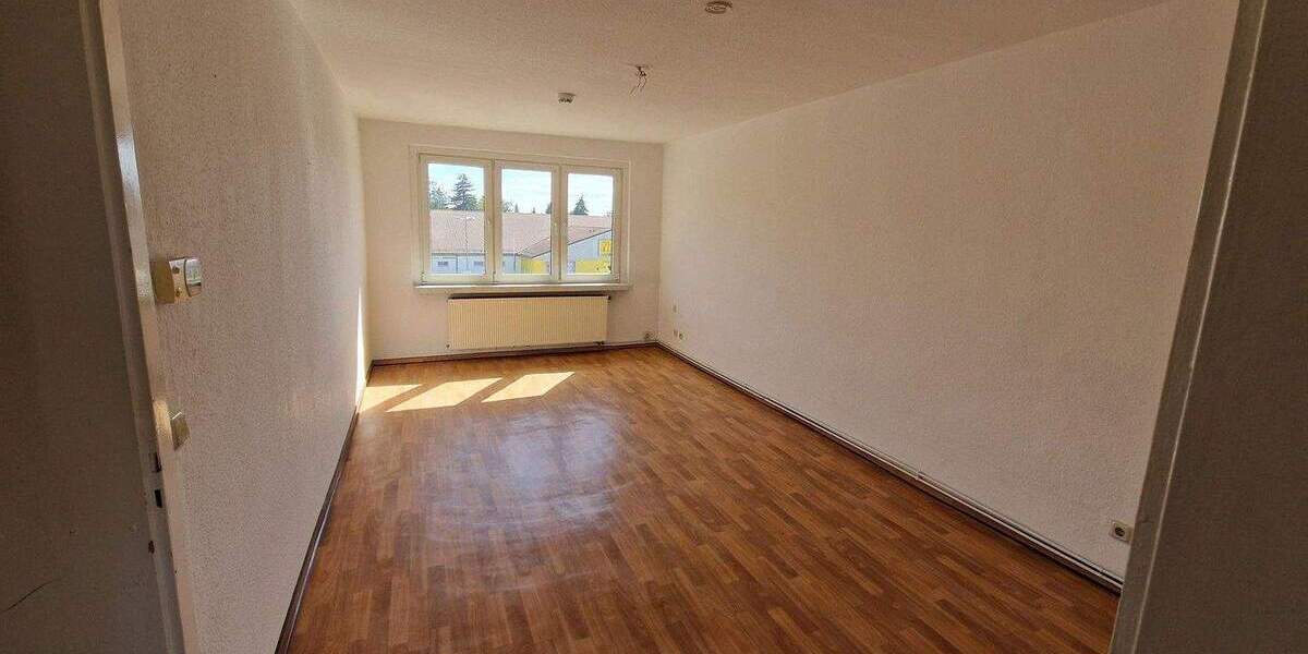 Etagenwohnung Kalbe (Milde) Kalbe - 3 Zimmer, 55 m&sup2;, 250&euro; | Angebot:24725571