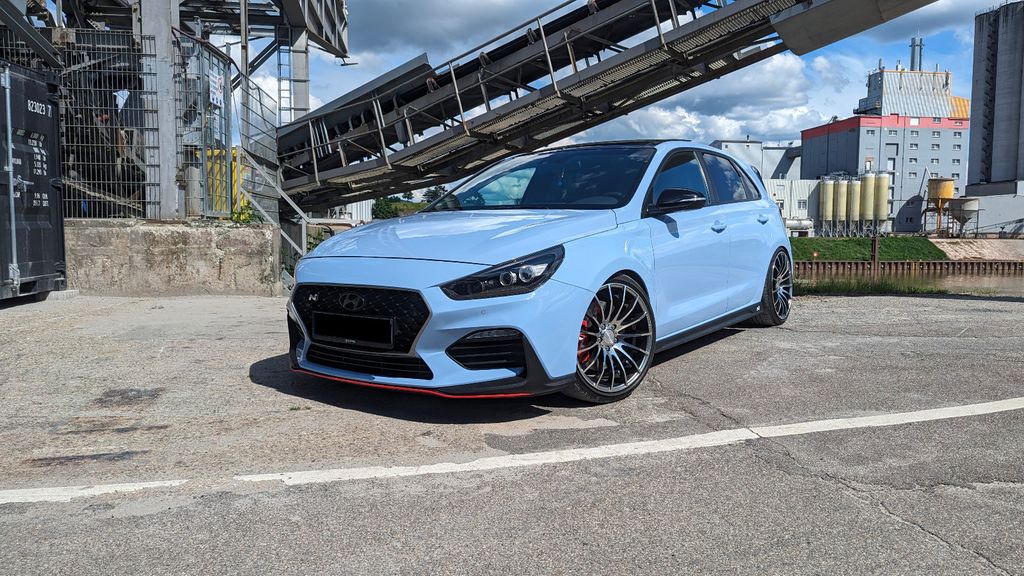 Hyundai i30 83.000 km 21.000 &euro; Löwenstein 74245