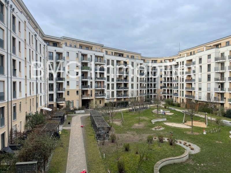 Wohnung zum Mieten in Berlin 831 € 22.25 m²