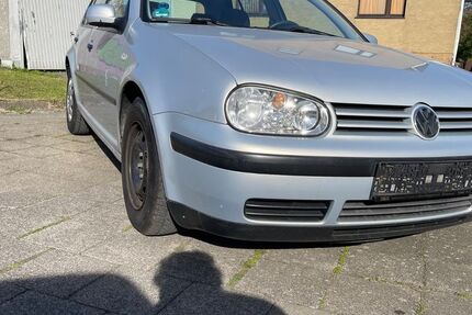 VW Golf 207.413 km 2.800 &euro; Hannover 30629