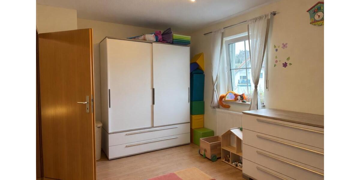 Doppelhaushälfte Coburg - 6 Zimmer, 160 m&sup2;, 1.590&euro; | Angebot:26163392
