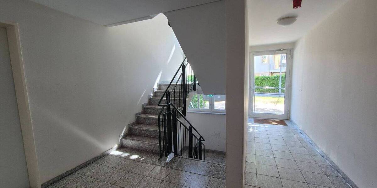 Etagenwohnung Dresden Klotzsche - 2 Zimmer, 52 m&sup2;, 149.000&euro; | Angebot:26842054