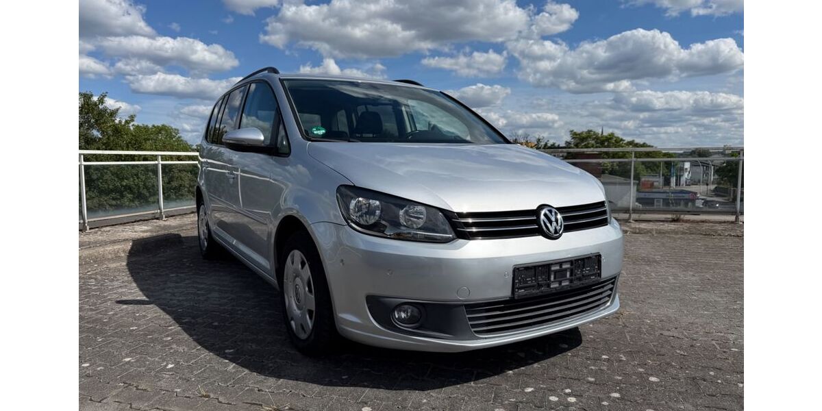 VW Touran 189.800 km 6.999 &euro; Wiesbaden 55252