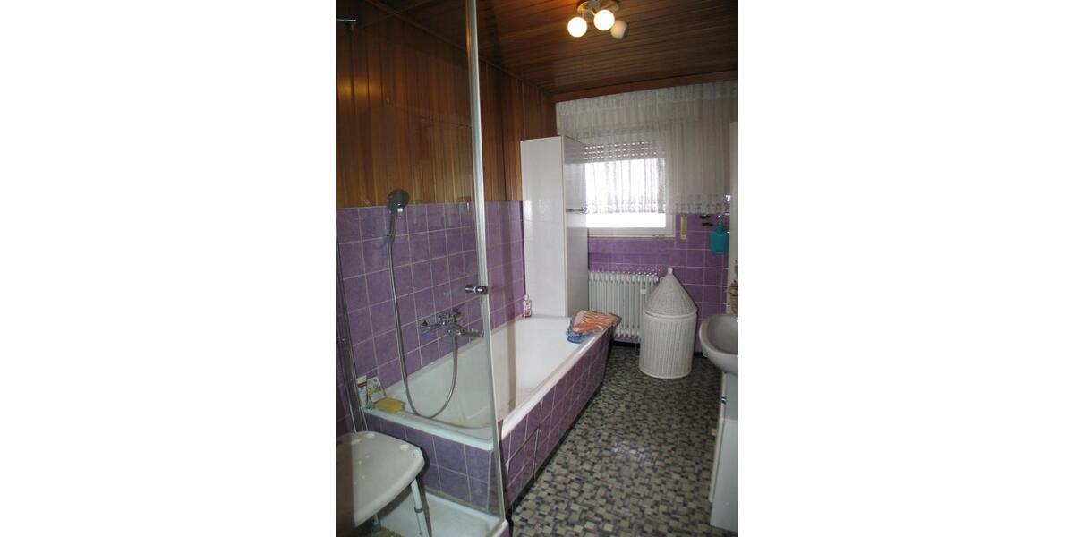 Mehrfamilienhaus, Wohnhaus Bietigheim - 13 Zimmer, 237 m&sup2;, 499.000&euro; | Angebot:27255831
