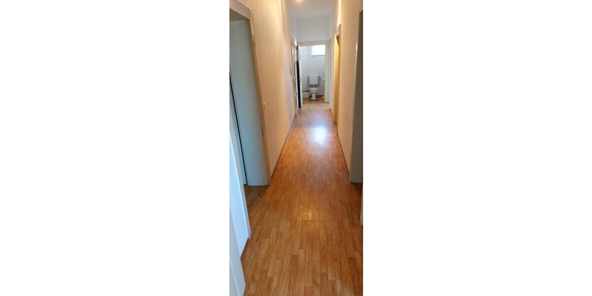 Etagenwohnung Bechhofen - 3 Zimmer, 85 m&sup2;, 595&euro; | Angebot:26645896