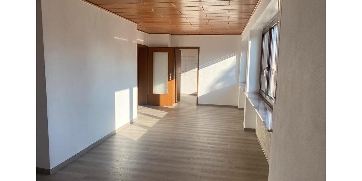 Etagenwohnung Rothenburg ob der Tauber - 3 Zimmer, 89 m&sup2;, 700&euro; | Angebot:26033211