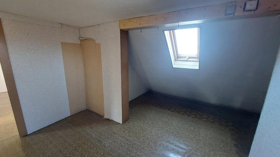 Mehrfamilienhaus, Wohnhaus Saalfeld (Saale) - 6 Zimmer, 136 m&sup2;, 259.000&euro; | Angebot:24369733