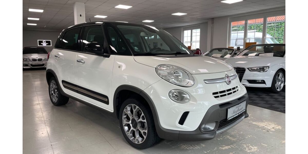Fiat 500L 121.572 km 9.499 € Anzing 85646