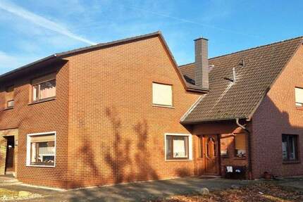 Großzügiges Zweifamilienhaus mit Doppelgarage - PROVISIONSFREI - flexible Nutzungsmöglichkeiten 1 zimmer