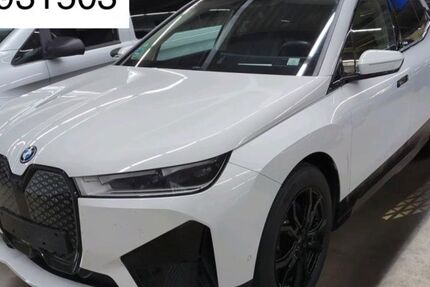 BMW iX 82.900 km 38.480 &euro; Steinbach-Hallenberg OT Herges-Hallenberg 98587