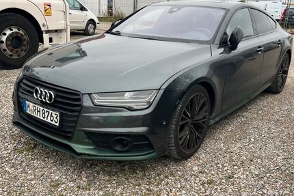 Audi A7 225.000 km 18.900 € München 81829