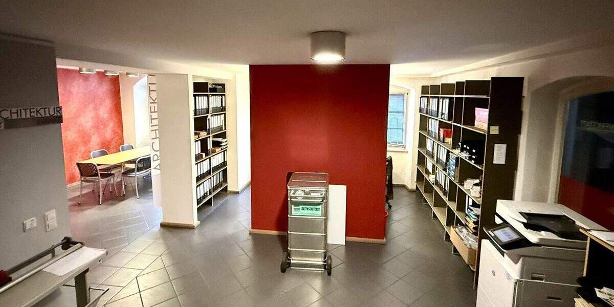 Gewerbeobjekt Regensburg Stadtamhof - 8 Zimmer, 238 m&sup2;, 1.045.000&euro; | Angebot:25801372