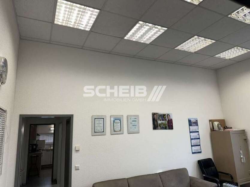 Büro in Ilshofen 578,27 € 82.61 m²