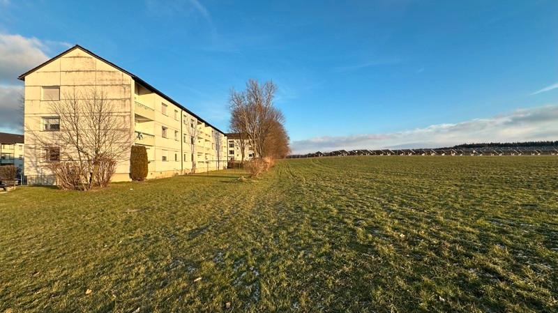 2. OG 4 Zimmer mit Balkon ab Dezember (frisch saniert) zimmer