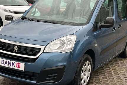 Peugeot Partner 61.229 km 8.200 &euro; Würselen 52146