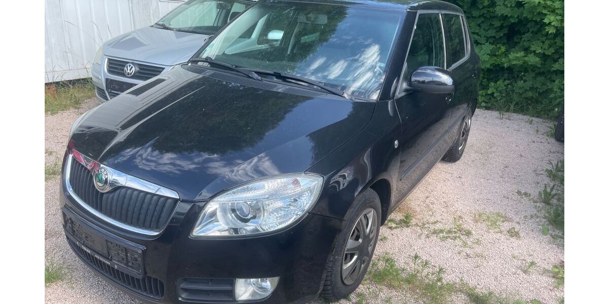 Skoda Fabia 106.325 km 950 &euro; Zschorlau 08321