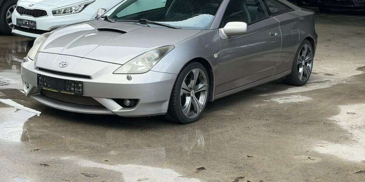 Toyota Celica 317.000 km 5.399 &euro; Paderborn 33100