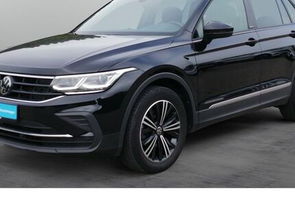 VW Tiguan 58.700 km 26.680 &euro; Kreuzwertheim 97892