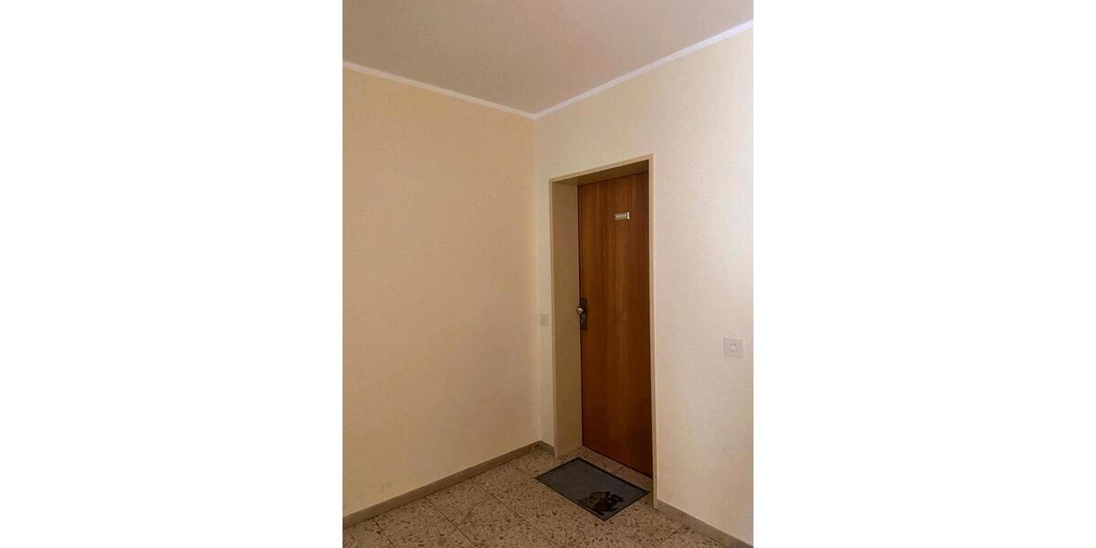 Etagenwohnung Burghausen - 3 Zimmer, 72 m&sup2;, 250.000&euro; | Angebot:26964894