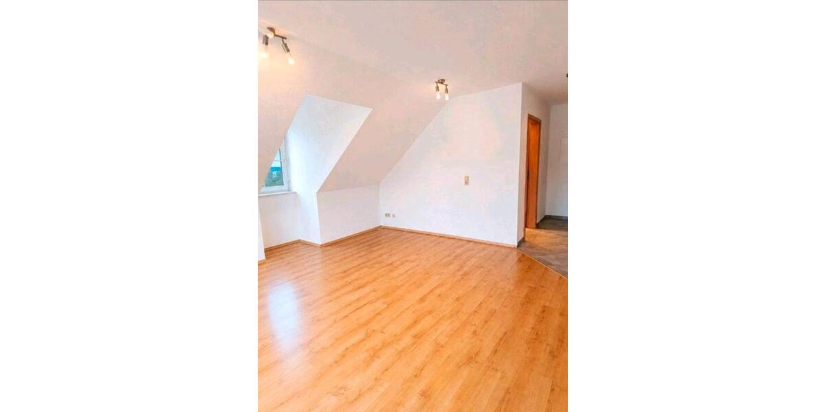 Dachgeschoßwohnung Bad Neustadt an der Saale - 2 Zimmer, 52 m&sup2;, 180.000&euro; | Angebot:26964299