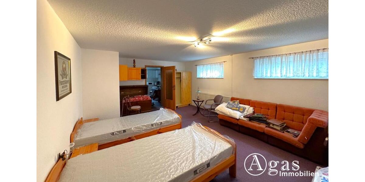 möbliertes Einfamilienhaus mit ca. 180 m² Wohnfläche, 6 Zimmern und Pool in Ahrensfelde 6 zimmer