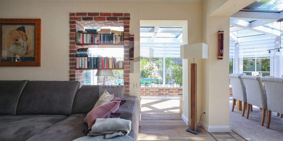 Viel Komfort auf einer Ebene 4 zimmer