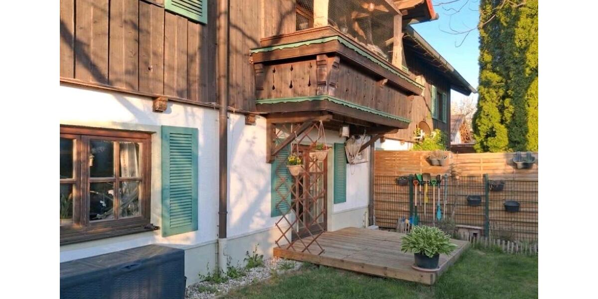 Erdgeschoßwohnung Saaldorf-Surheim Surheim - 3 Zimmer, 95 m&sup2;, 1.050&euro; | Angebot:26385710