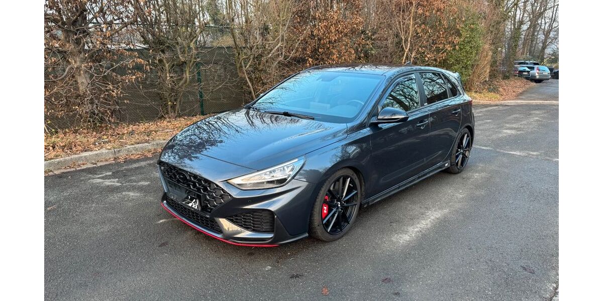 Hyundai i30 28.000 km 29.990 &euro; Hattingen 45529