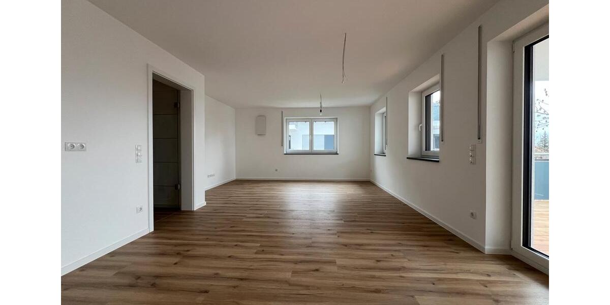 Etagenwohnung Schierling - 2 Zimmer, 68 m&sup2;, 780&euro; | Angebot:25650921