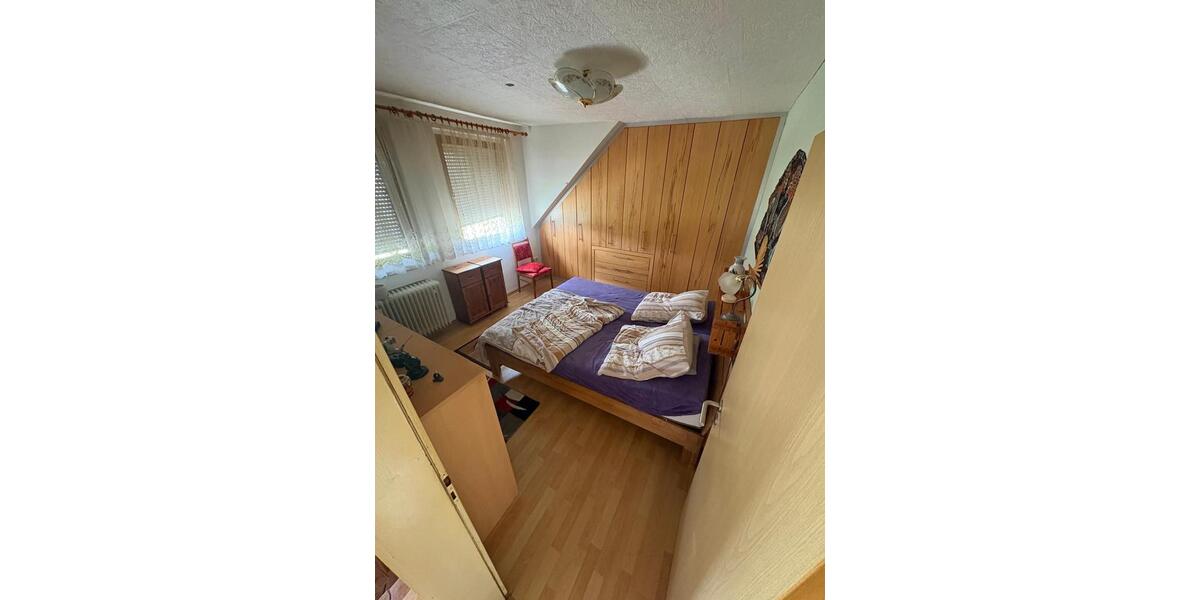 Einfamilienhaus Arnstadt - 10 Zimmer, 160 m&sup2;, 350.000&euro; | Angebot:27027008